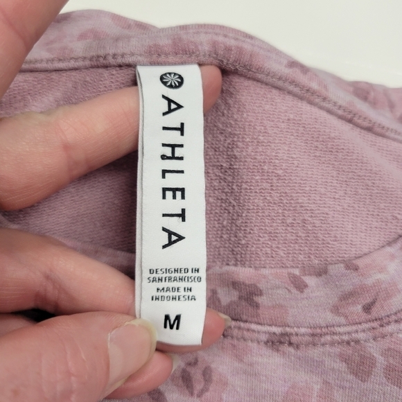 Athleta Studio To Street print sweatshirt Size Medium - Picture 2 of 5